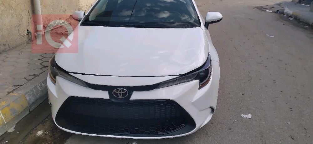 تۆیۆتا کۆرۆلا